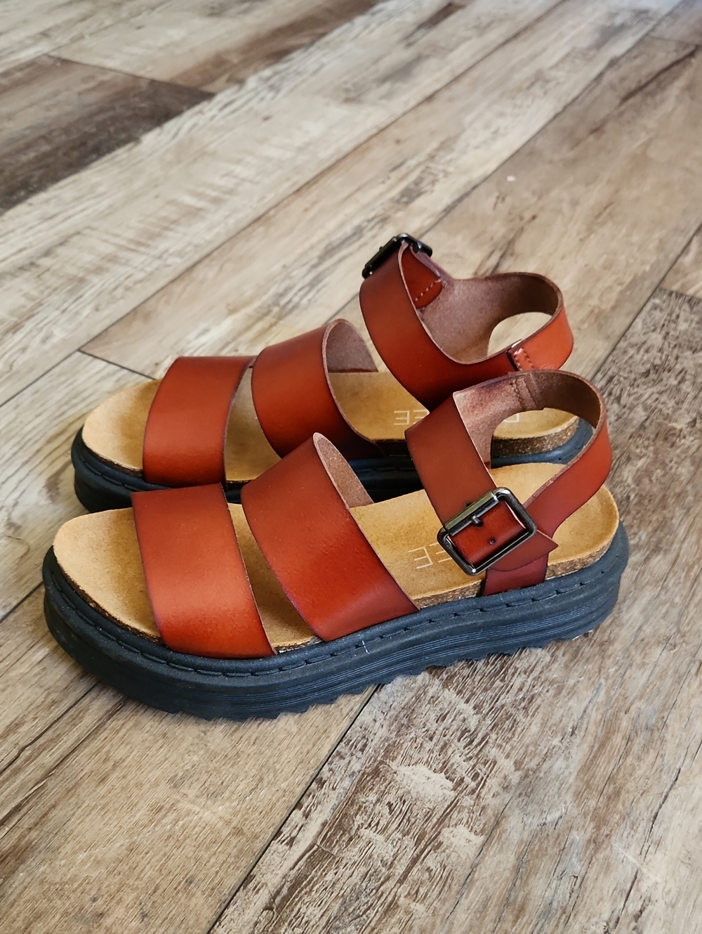 Roolee Platform Sandal